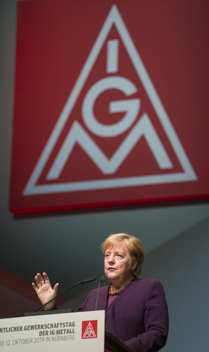 L'Allemagne en campagne - Page 2 Csm_Angela_Merkel_auf_dem_Gewerkschaftstag_in_Nuernberg_1ff7640fe7